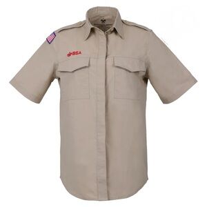 Men’s size large Scouts BSA short sleeve shirt.